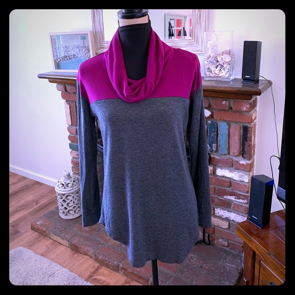 Liz Claiborne Cowlneck Top